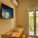 Kallisto Luxury דירה